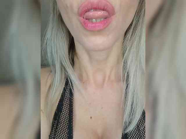 Pussechka webcam