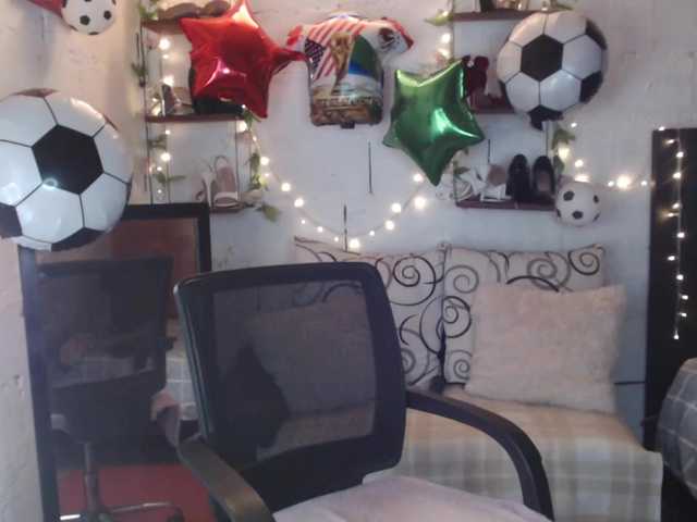 missrosariostepmoan live cam on BongaCams