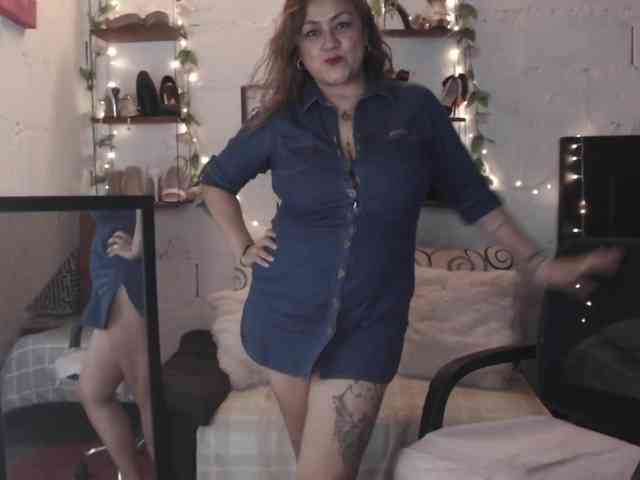 missrosariostepmoan webcam