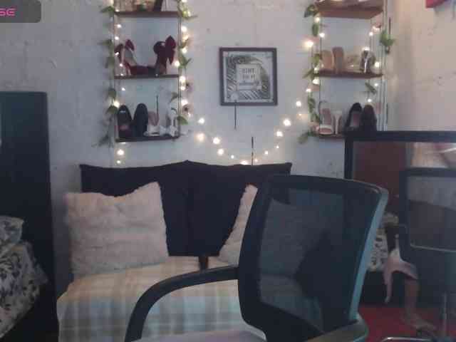 missrosariostepmoan webcam