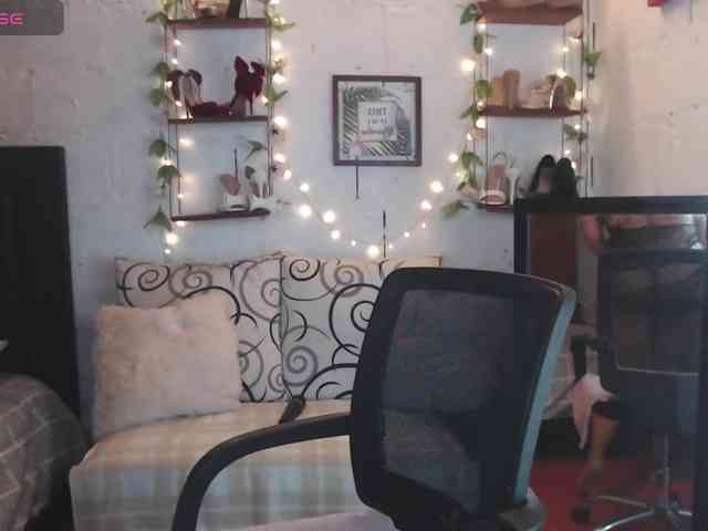 missrosariostepmoan webcam