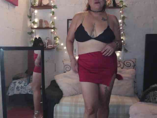 missrosariostepmoan webcam
