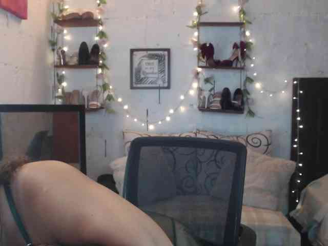missrosariostepmoan webcam