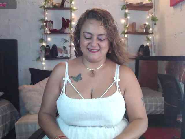 missrosariostepmoan webcam