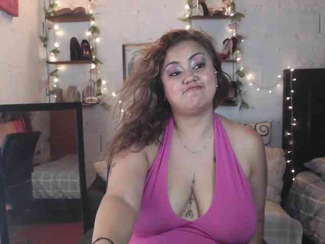 missrosariostepmoan webcam