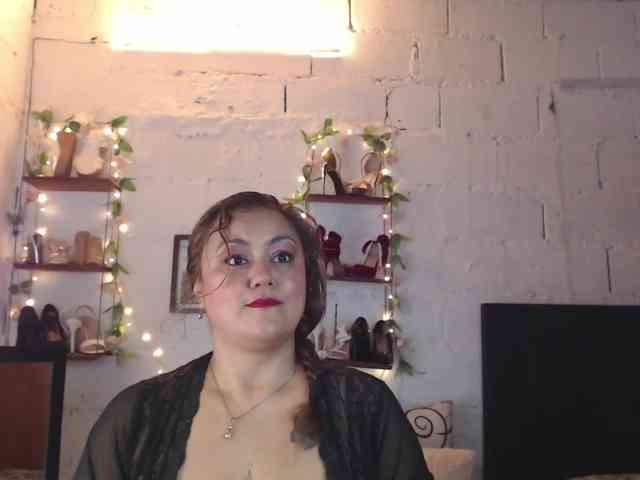 missrosariostepmoan webcam