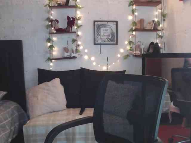 missrosariostepmoan webcam