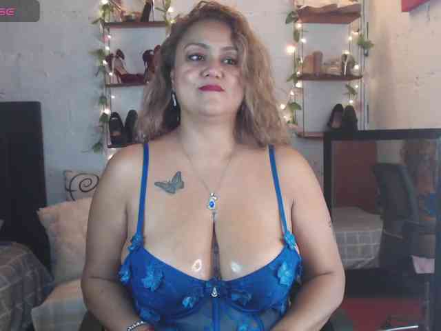 missrosariostepmoan webcam