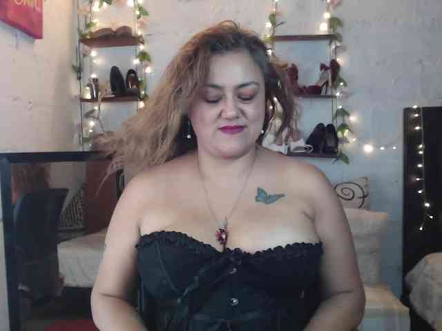 missrosariostepmoan webcam