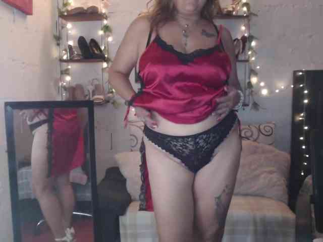 missrosariostepmoan webcam
