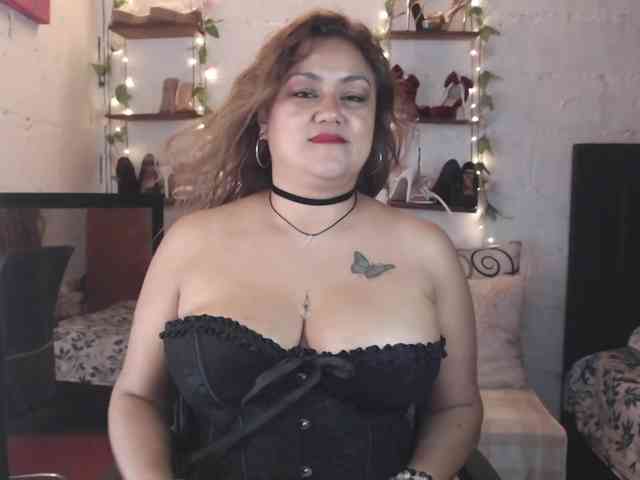 missrosariostepmoan webcam