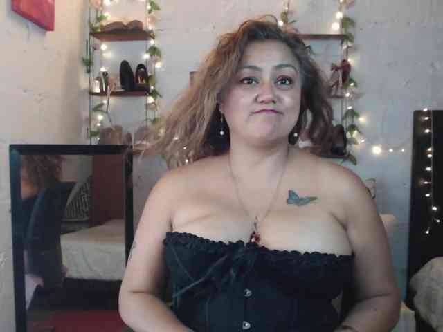 missrosariostepmoan webcam