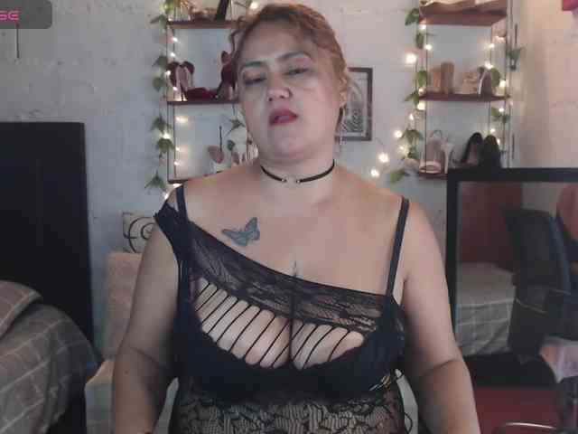missrosariostepmoan webcam