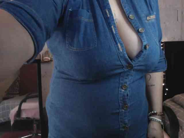 missrosariostepmoan webcam