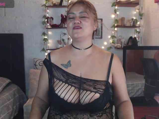 missrosariostepmoan webcam