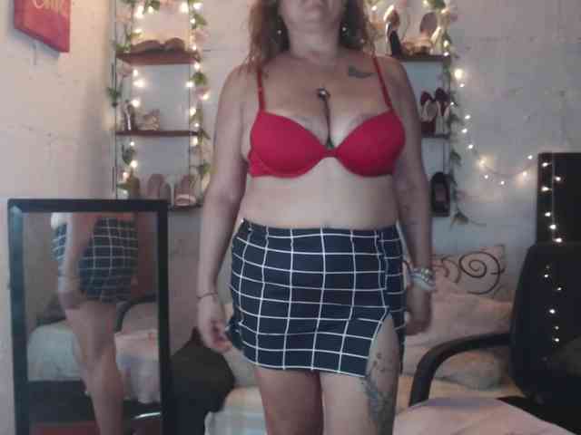 missrosariostepmoan webcam