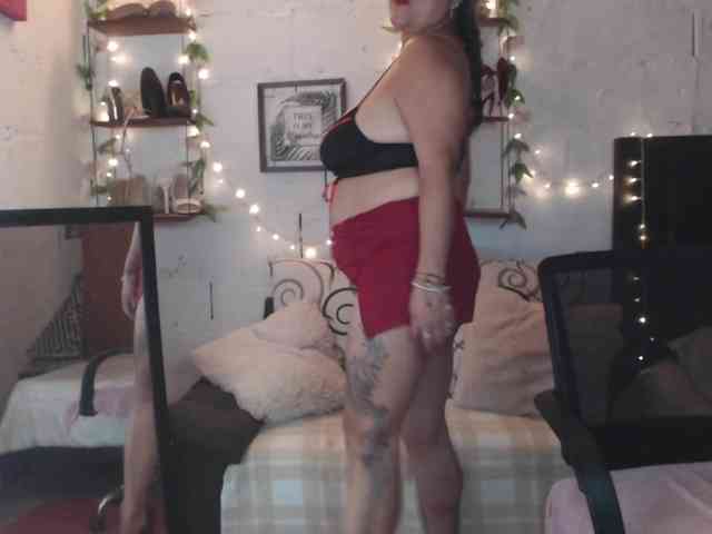 missrosariostepmoan webcam