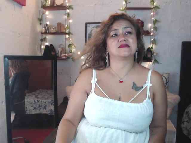 missrosariostepm... Live Webcam on BongaCams