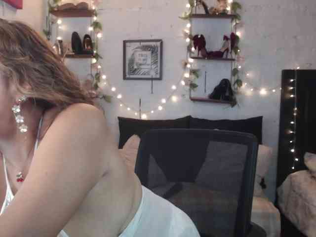 missrosariostepmoan webcam