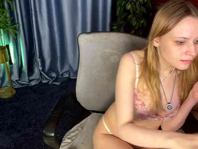 ashley_divine webcam