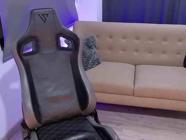 LiamVolkov Live Webcam on BongaCams
