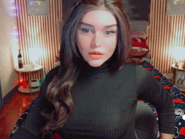 HOLLY_MOLLY live cam