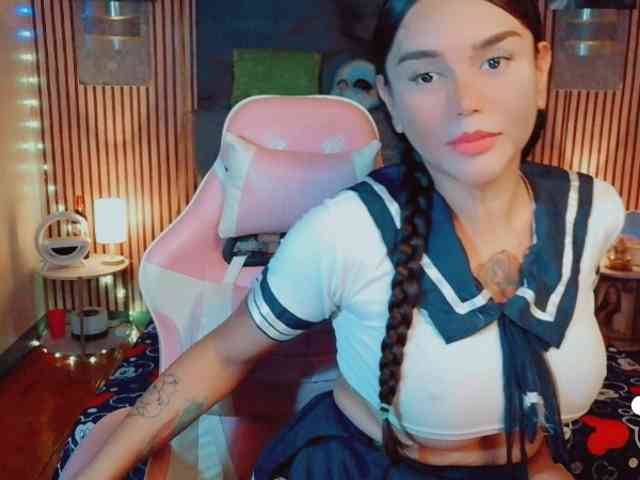 Beckymadsonss's cam show statistics and live stream