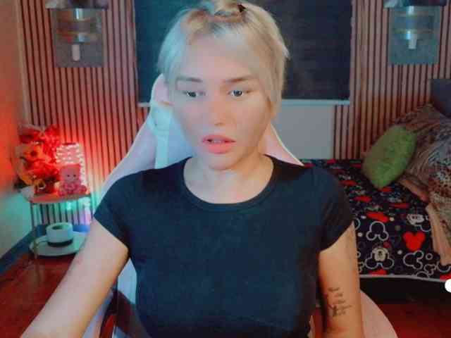 ayakusai Live Webcam on BongaCams