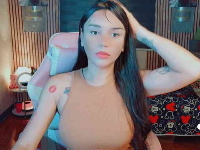 Beckymadsonss's cam show statistics and live stream