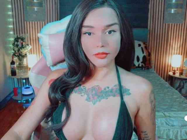 QUEEN_OF_QUEENS