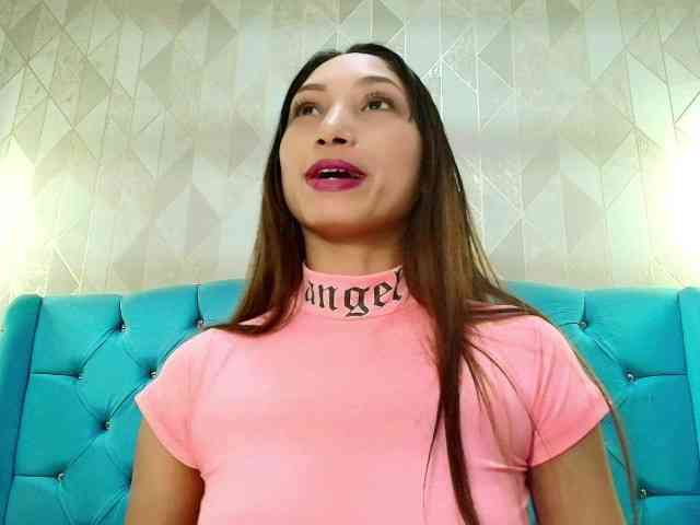 MadelineDollx