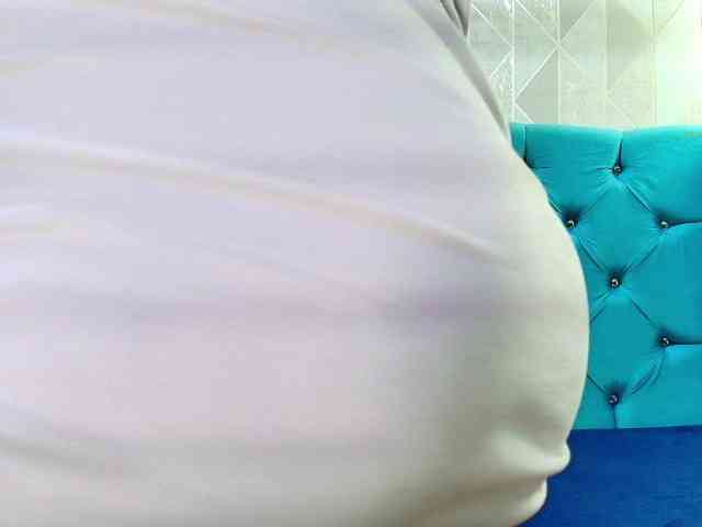 MadelineDollx webcam