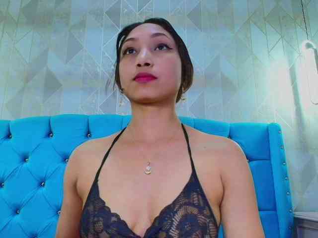 MadelineDollx