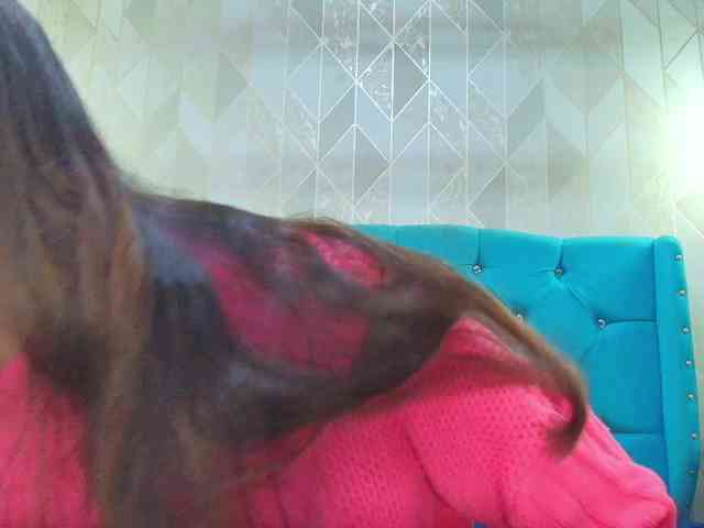 MadelineDollx webcam