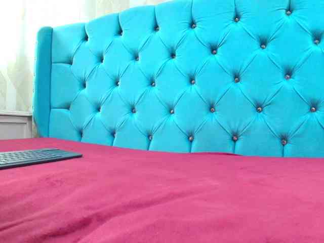 MadelineDollx webcam