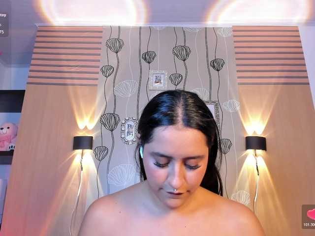 ashley-vega live cam on BongaCams