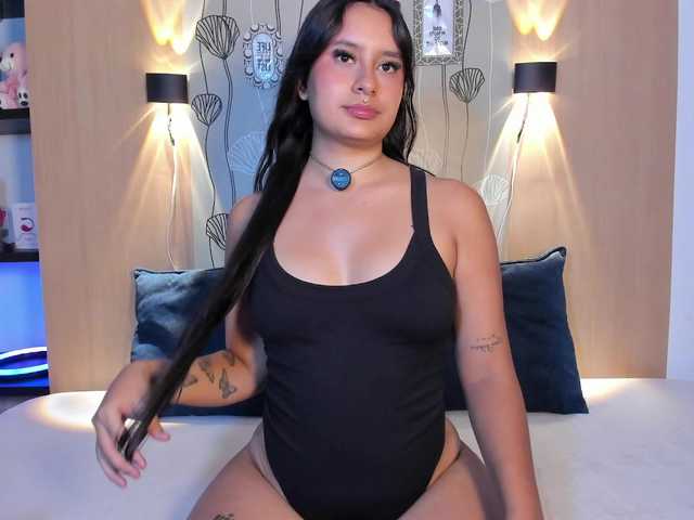 ashley-vega live cam preview