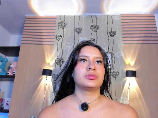 ashley-vega live cam on BongaCams