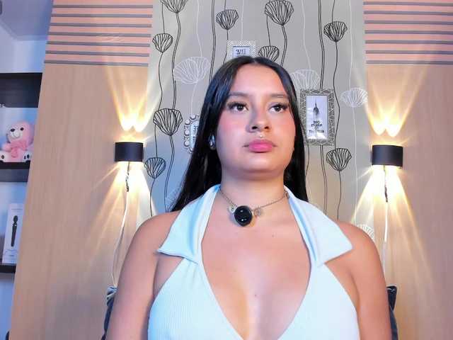 ashley-vega live webcam show