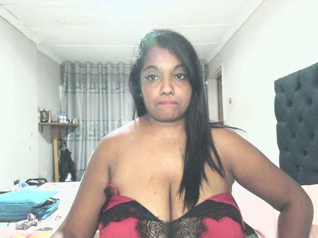 Indianmayaxoxo's BongaCams show and profile