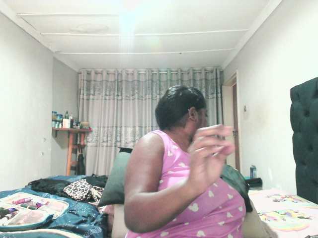 Indianmayaxoxo live cam on BongaCams