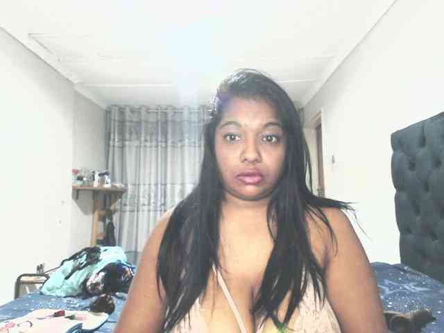 Indianmayaxoxo webcam