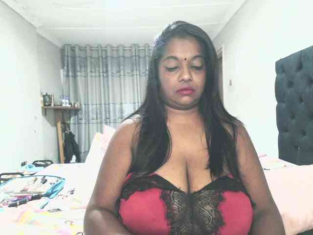 live sex cam chat Indianmayaxoxo