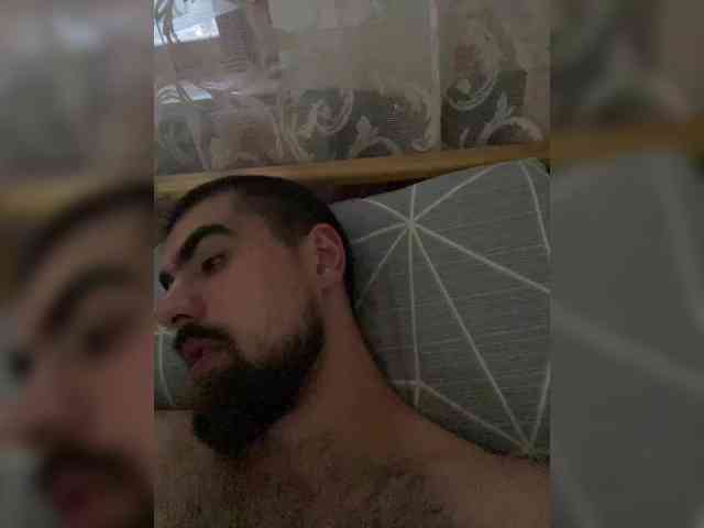 Makc000002003