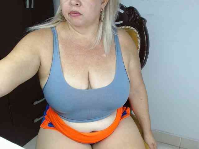 LolytaWOMAN