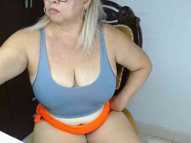 LolytaWOMAN