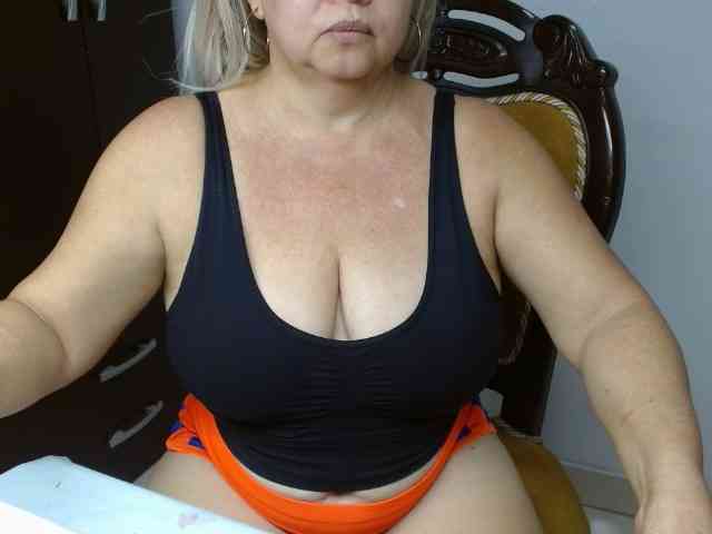 LolytaWOMAN