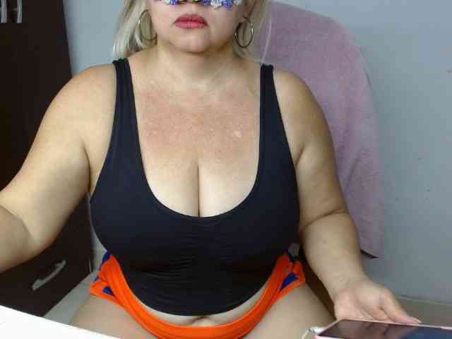 LolytaWOMAN
