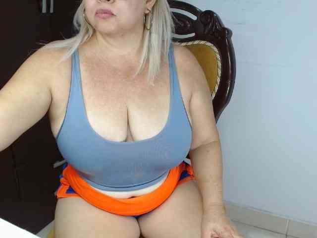 LolytaWOMAN