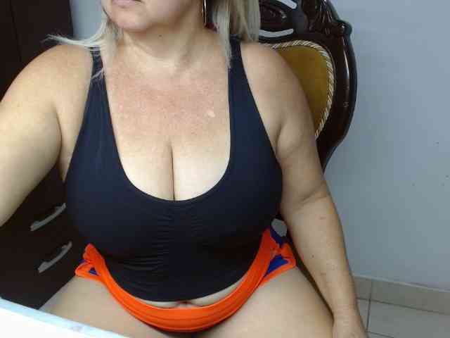 LolytaWOMAN